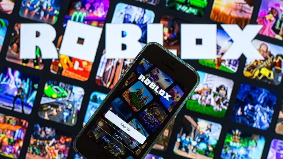 Roblox Cracks Down on User-Created Content After Child Safety Lawsuits